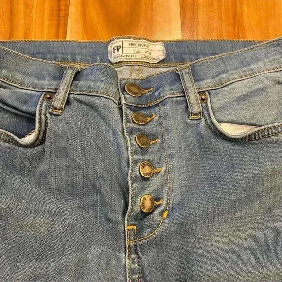 Free People Distressed Skinny Jeans Sz 29​​ - Picture 9 of 11